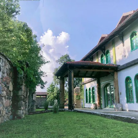 Hotel Holiday Farm Rashaville-rasino Selo Lazarevac