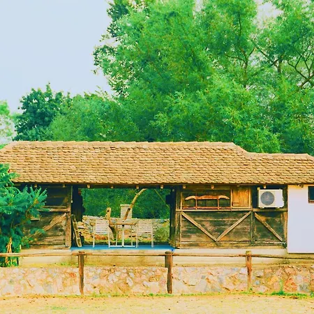 Hotel Holiday Farm Rashaville-rasino Selo Lazarevac