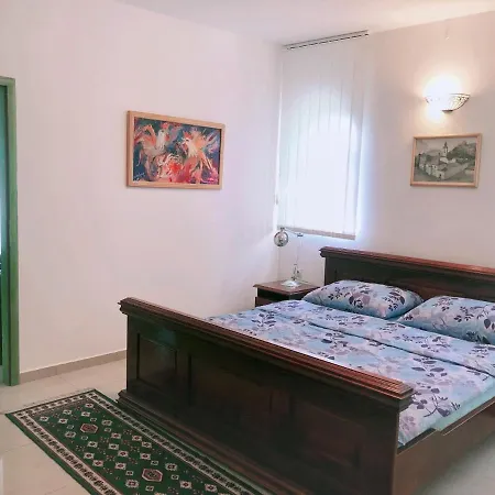 Hotel Holiday Farm Rashaville-rasino Selo Lazarevac